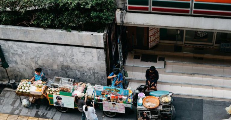 Street Foods - Vendors on the Street